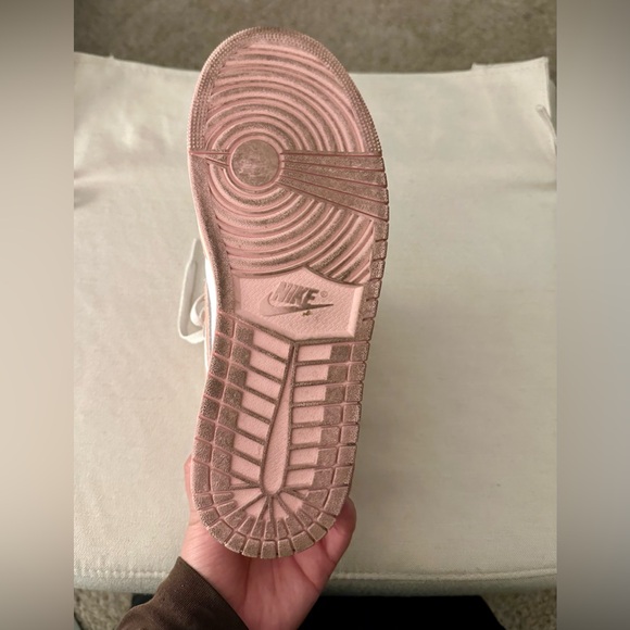 Nike Air Jordan 1 Retro High OG Washed Pink - Picture 4 of 4